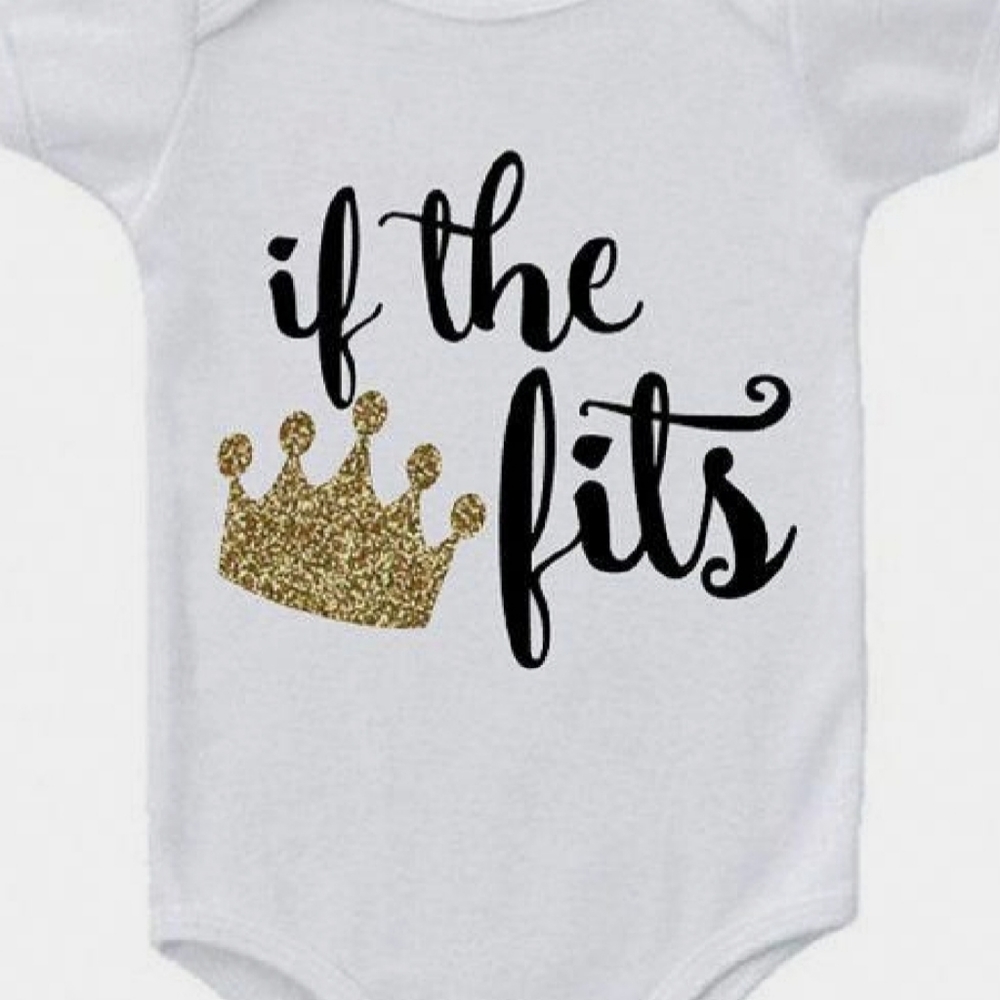 Girls are Royal-T